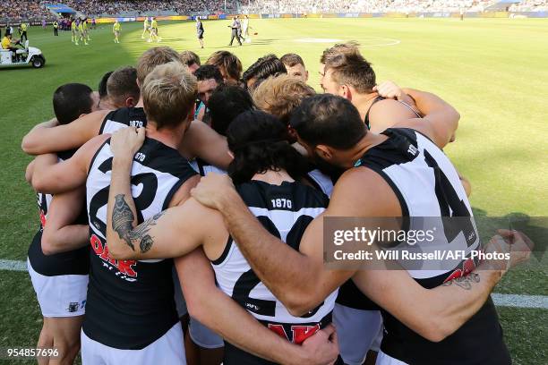 Travis Boak of the Power speaks to the huddle at the start of the game during the round seven AFL match between the West Coast Eagles and the Port...