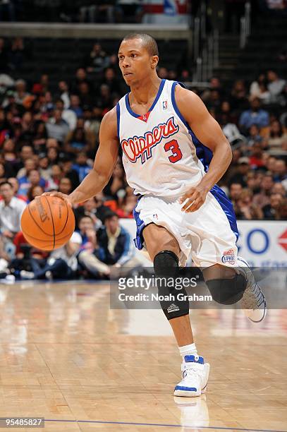 Sebastian Telfair of the Los Angeles Clippers moves the ball against the Washington Wizards during the game at Staples Center on December 14, 2009 in...