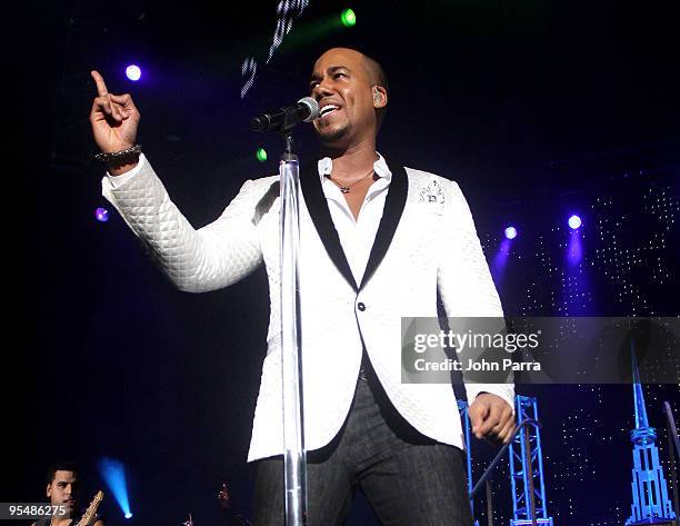 Anthony Ropeo Romeo Florida Photos and Premium High Res Pictures - Getty Images