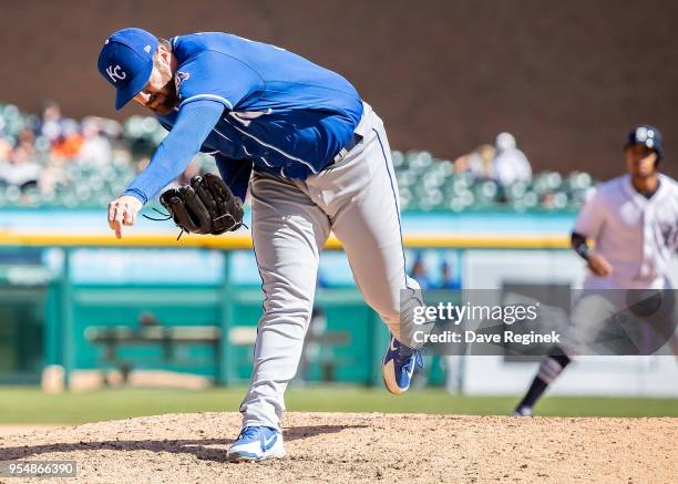 Brian Flynn of the Kansas City Royals pitches against the Detroit Tigers during a MLB game at Comerica Park on April 22, 2018 in Detroit, Michigan....