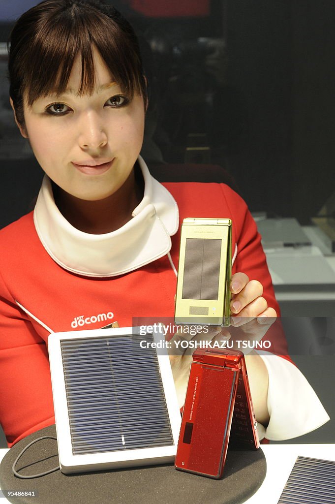 Lifestyle-Japan-telecom-mobile,FEATURE,