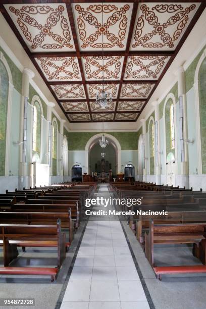 church of our lady of remedies in caxambu , minas gerais , brazil - marcelo nacinovic stockfoto's en -beelden