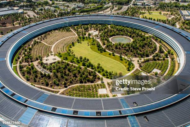 apple park - apple park fotografías e imágenes de stock