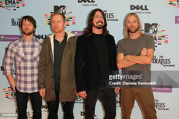 The Foo Fighters arrives for the 2009 MTV Europe Music Awards held at the O2 Arena on November 5, 2009 in Berlin, Germany.