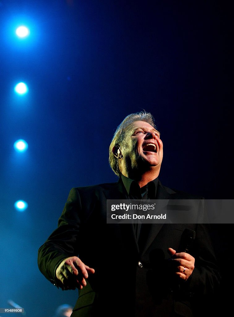 John Farnham Plays Sydney - September 3, 2009