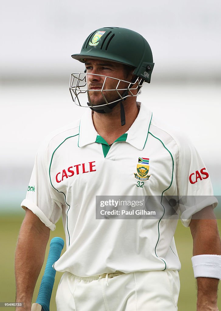 South Africa v England - 2nd Test Day Five