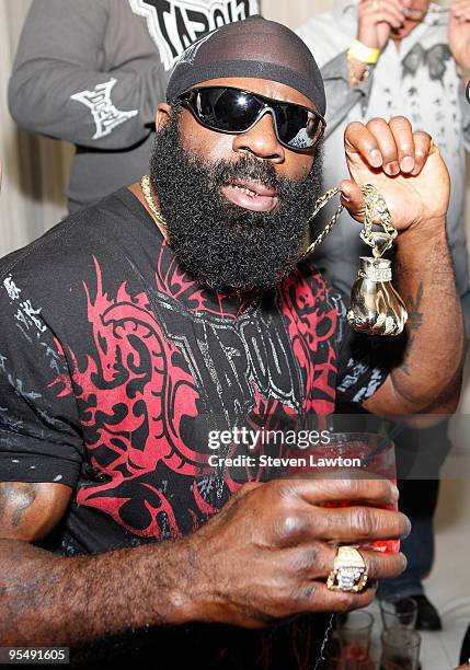Slice Ufc Kimbo Slice Ufc Photos and Premium High Res Pictures - Getty Images