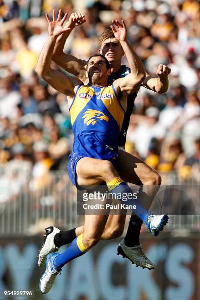 Jack Darling of the Eagles sets for a mark against Douglas Howard of the Power during the round seven AFL match between the West Coast Eagles and the...