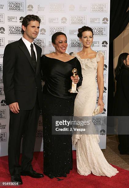 Epatha Merkerson, winner of Best Performance by an Actress in a Mini-Series or a Motion Picture Made for Television for "Lackawanna Blues", Eric Bana...