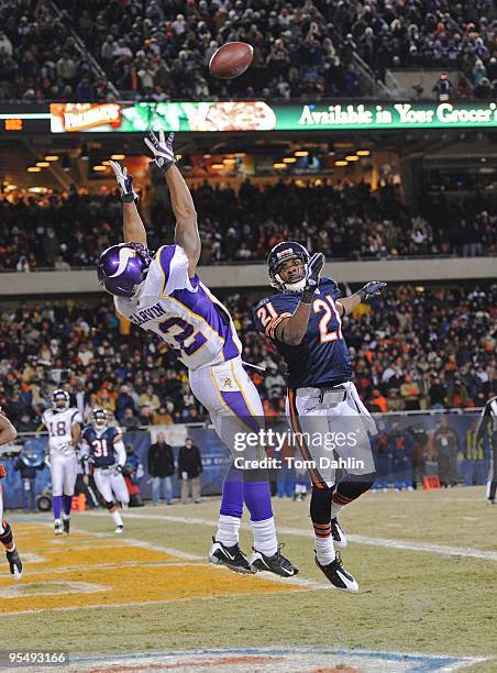 Percy Harvin of the Minnesota Vikings attempts to catch the ball during an NFL Monday night game against the Chicago Bears at Soldier Field, December...