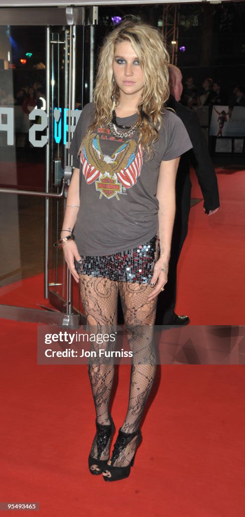 Michael Jackson's "This Is It" Premiere In London - Arrivals