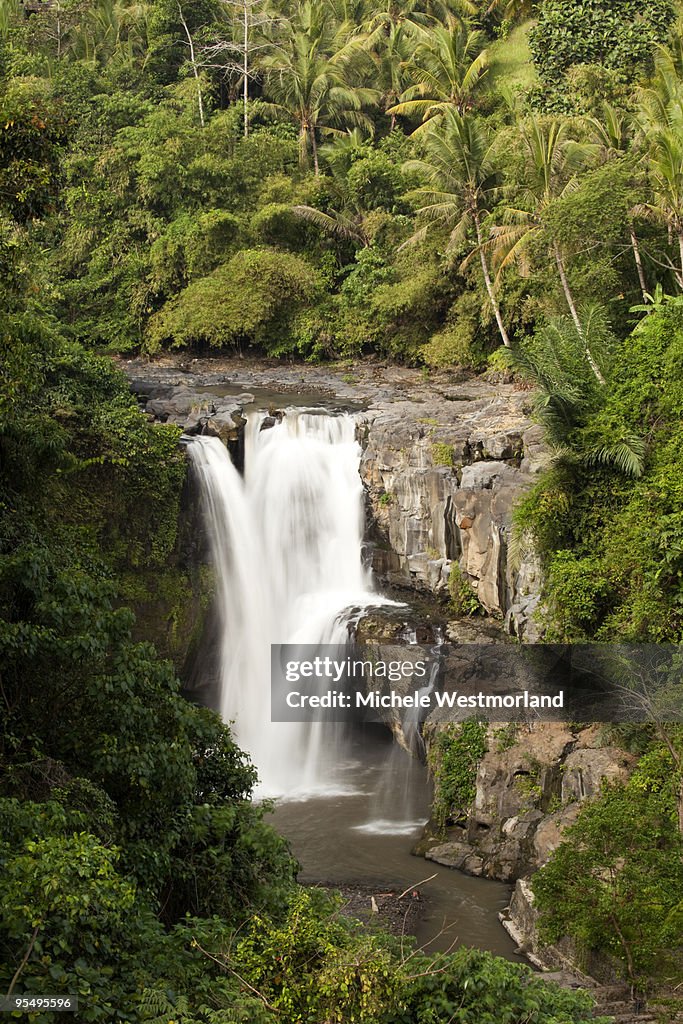 Tegenungan Waterfalls, Bali