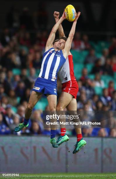 Kayne Turner of the Kangaroos takes a mark during the round seven AFL match between the Sydney Swans and the North Melbourne Kangaroos at Sydney...