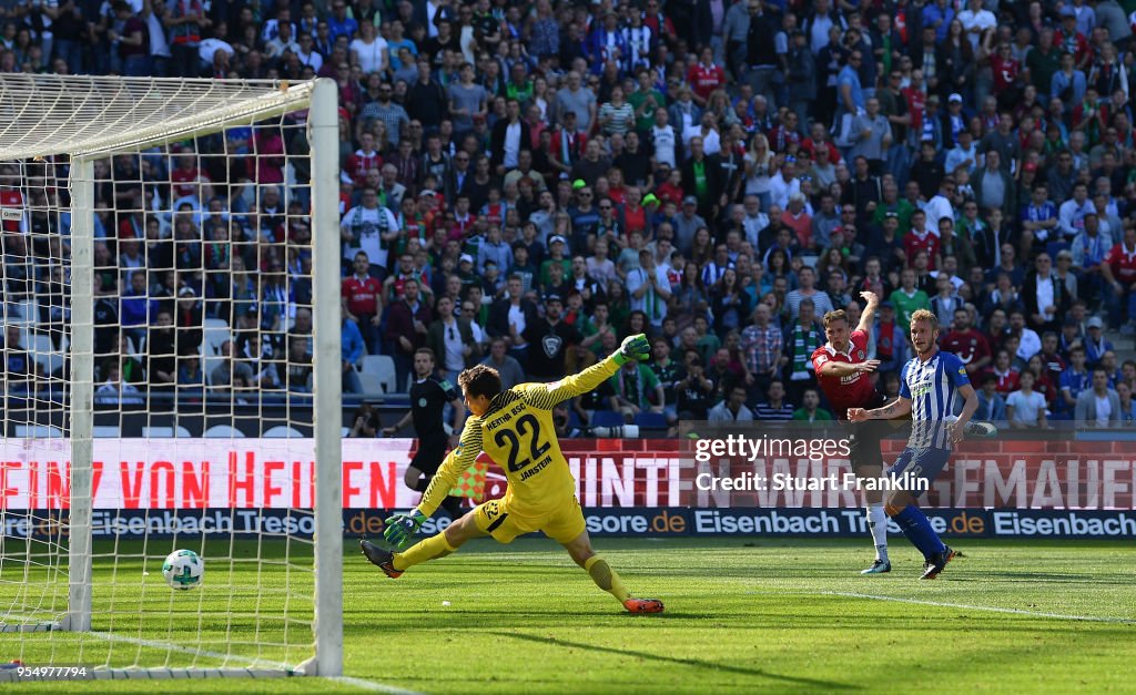 Hannover 96 v Hertha BSC - Bundesliga