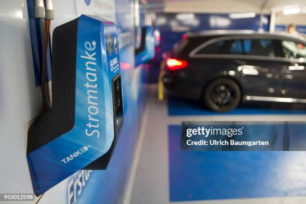 Electric charging station/electric filling station in a Bonn underground car park. Photo on the topics electric cars, electric charging station,...