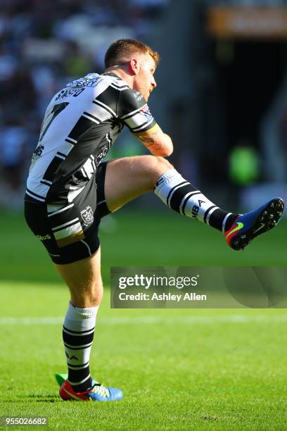 Marc Sneyd of Hull FC converts during the Betfred Super League match between Hull FC and Castleford Tigers at KCOM Stadium on May 5, 2018 in Hull,...