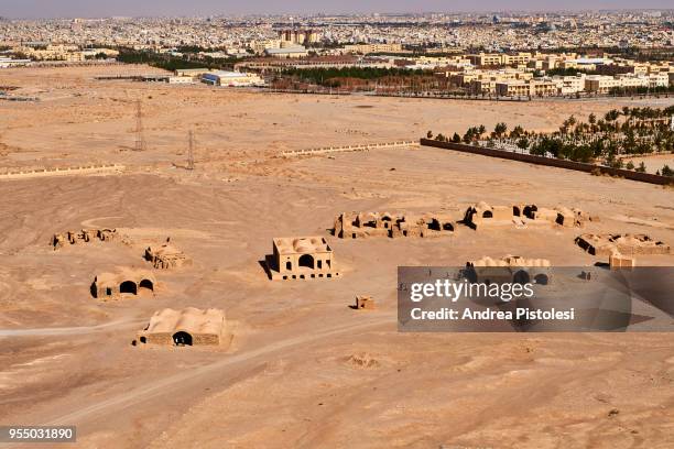 tower of silence, yazd, iran - zoroastrianism stock pictures, royalty-free photos & images