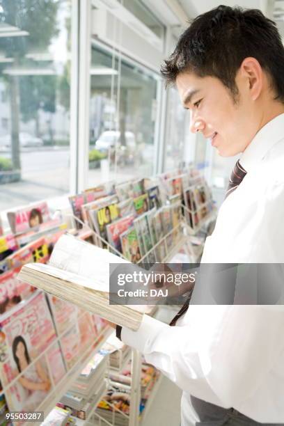 204 Corner Store Magazine Stock Photos, High-Res Pictures, and Images ...