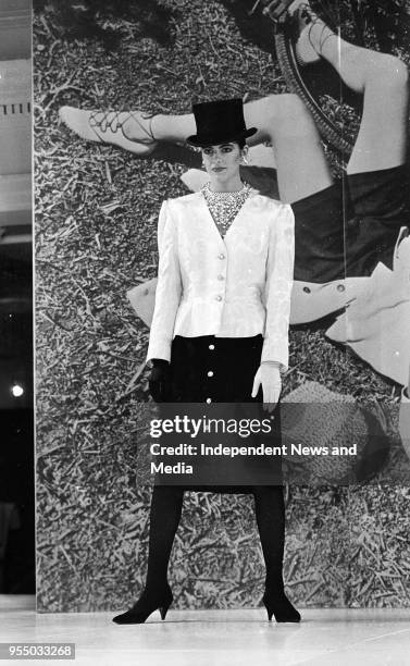 Brown Thomas Spring/Summer fashion show at Grafton Street, circa March 1987 .