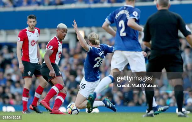 Mario Lemina of Southampton during the Premier League match between Everton and Southampton at Goodison Park on May 5, 2018 in Liverpool, England.