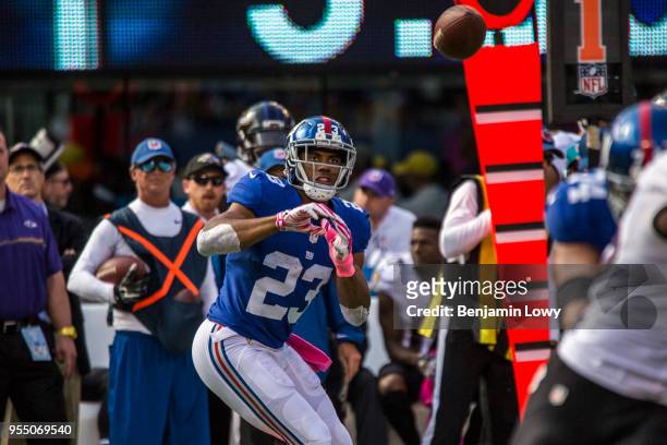 Rashad Jennings, a running back with the New York Giants. Jennings often works with a muscle activation techniques specialist, who employs a method...
