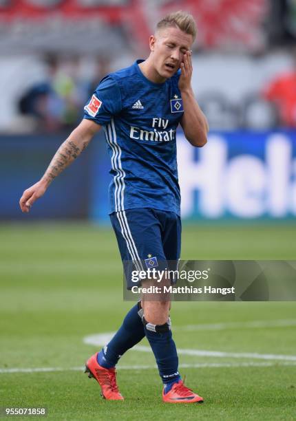 Lewis Holtby of Hamburg shows his disappointment during the Bundesliga match between Eintracht Frankfurt and Hamburger SV at Commerzbank-Arena on May...