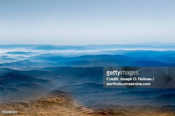 california mountain range from the air - joseph o. holmes stock pictures, royalty-free photos & images