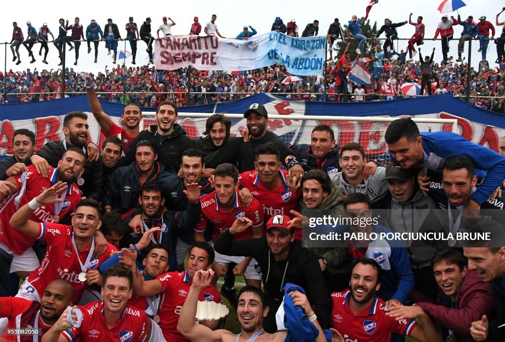 FBL-URUGUAY-NACIONAL-DANUBIO-CHAMPION