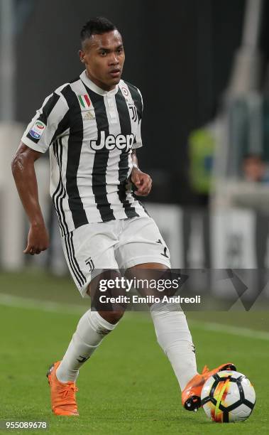 Alex Sandro of Juventus FC in action during the serie A match between Juventus and Bologna FC at Allianz Stadium on May 5, 2018 in Turin, Italy.