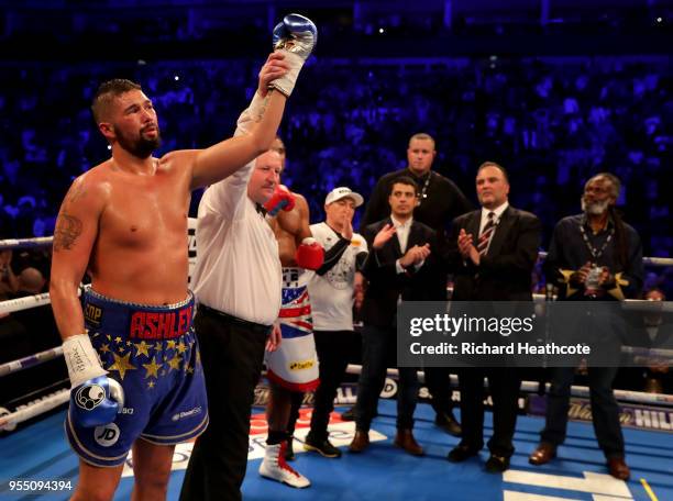 Tony Bellew celebrates victory after Heavyweight fight between Tony Bellew and David Haye at The O2 Arena on May 5, 2018 in London, England.