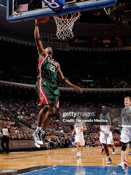 Jodie Meeks of the Milwaukee Bucks goes up to dunk against the Orlando Magic during the game on December 30, 2009 at Amway Arena in Orlando, Florida....