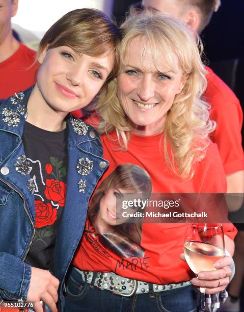 Marie Wegener, winner of Deutschland sucht den Superstar, with her mother Corinna Wegener, after the finals of the tv competition 'Deutschland sucht...