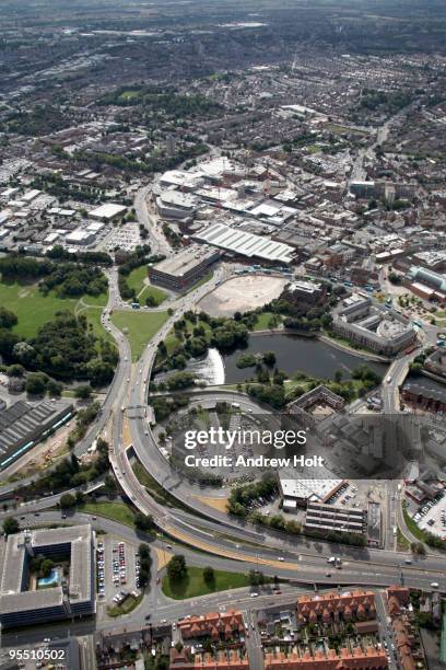 aerial view of derby city centre - derby derbyshire photos et images de collection