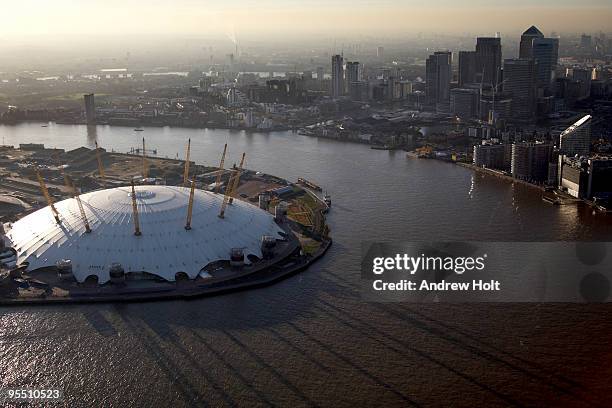 aerial view of river thames and o2 dome - dome stock pictures, royalty-free photos & images