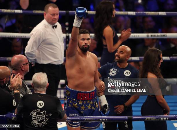 British boxer Tony Bellew greets attendess before his heavyweight rematch against countryman David Haye at the O2 Arena in London on May 5, 2018. -...