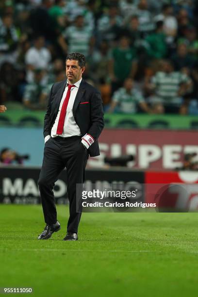 Benfica coach Rui Vitoria from Portugal during the Portuguese Primeira Liga match between Sporting CP and SL Benfica at Estadio Jose Alvalade on May...