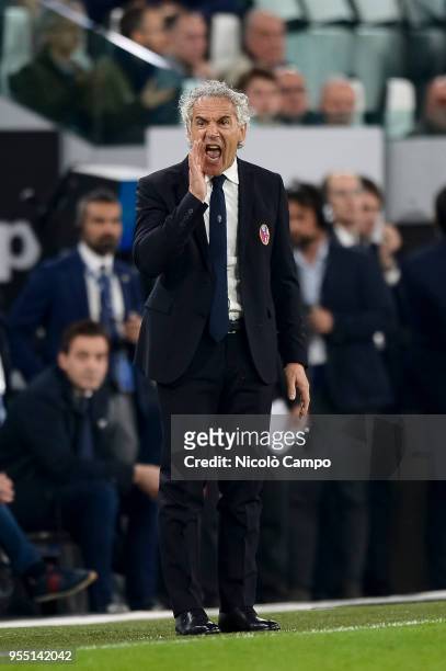 Roberto Donadoni, head coach of Bologna FC, gestures during the Serie A football match between Juventus FC and Bologna FC. Juventus FC won 3-1 over...
