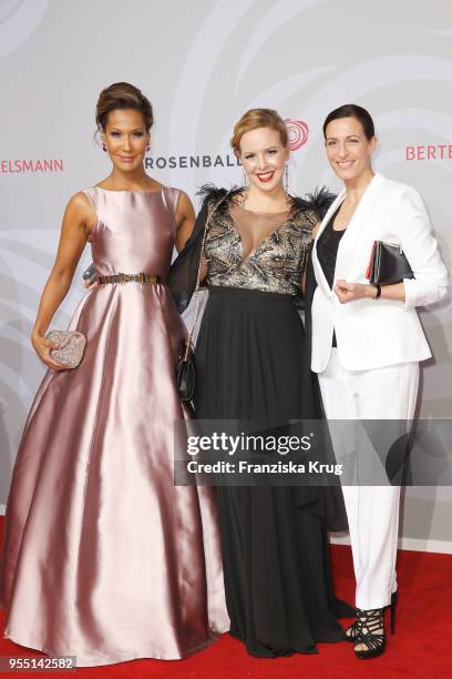 Maria Amiere, Isabel Edvardsson and Ulrike Frank attend the Rosenball charity event at Hotel Intercontinental on May 5, 2018 in Berlin, Germany.