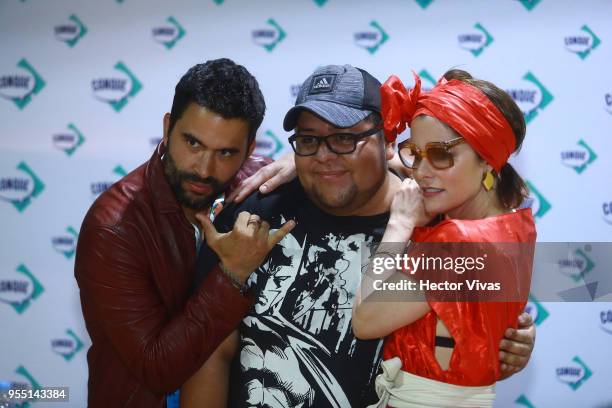 Parker Posey and Ignacio Serricchio attend a meet and greet during the ConqueCon Queretaro 2018 at Queretaro Centro de Congresos on May 04, 2018 in...