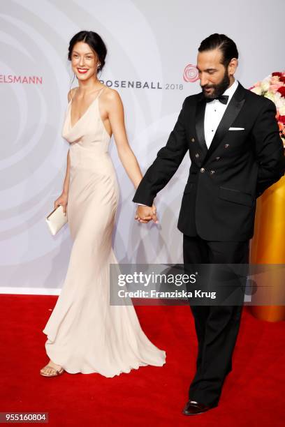 Rebecca Mir and Massimo Sinato attend the Rosenball charity event at Hotel Intercontinental on May 5, 2018 in Berlin, Germany.