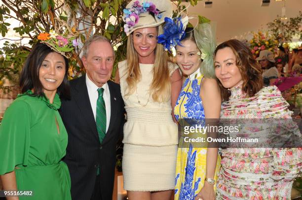 Sue Kim, Michael Bloomberg, Alessandra Bush, Madeline Pulling and Michelle McMaster attend 36th Annual Frederick Law Olmsted Awards Luncheon -...
