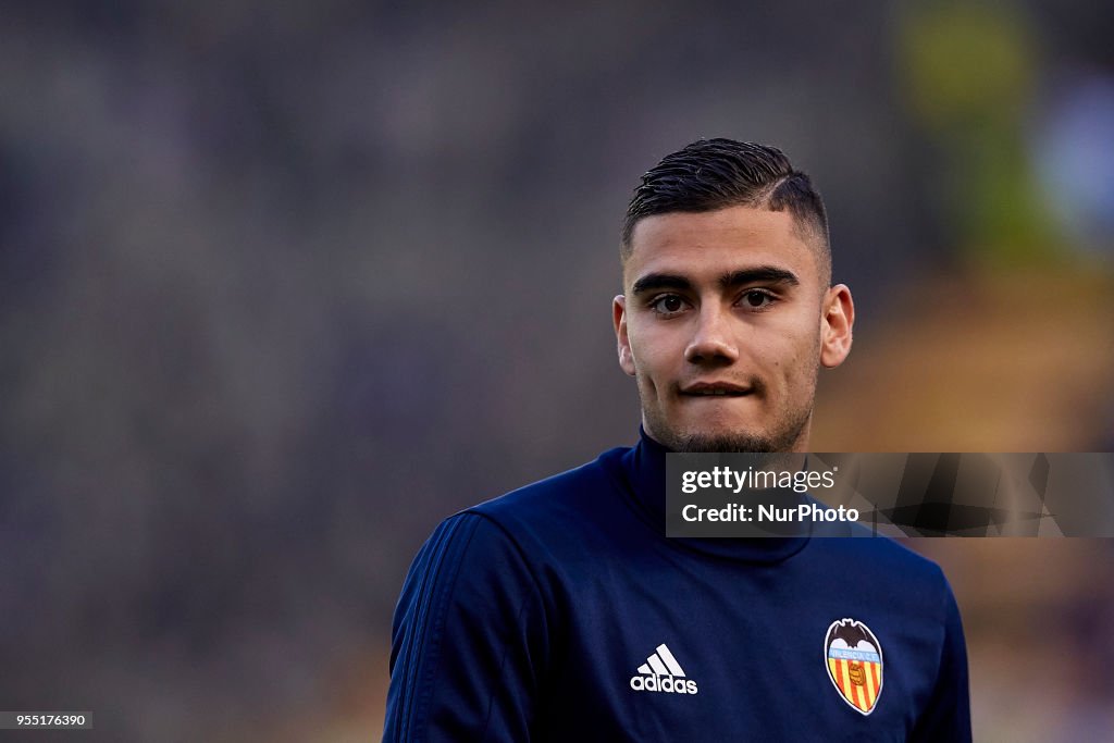 Villarreal v Valencia - La Liga