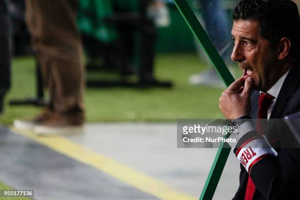 Benfica's coach Rui Vitoria reacts during the Portuguese League football match between Sporting CP and SL Benfica at Alvalade Stadium in Lisbon on...