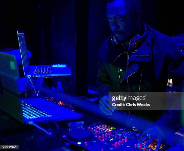 Will.I.Am of the Black Eyed Peas attends New Year's Eve at LAX Nightclub on December 31, 2009 in Las Vegas, Nevada.