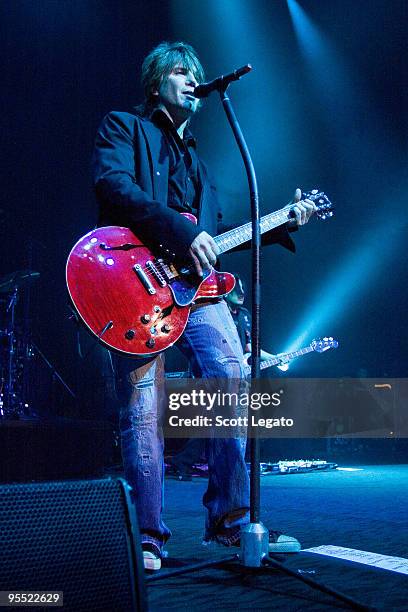 John Rzeznik of The Goo Goo Dolls performs at the SoundBoard at the Motor City Casino on December 31, 2009 in Detroit, Michigan.