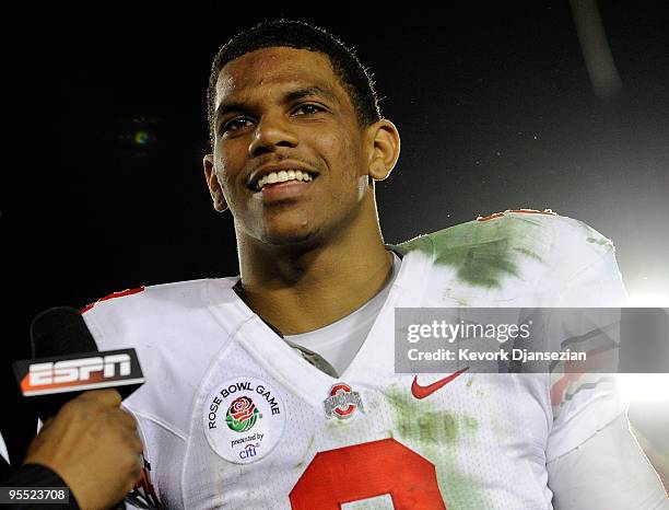 Quarterback Terrelle Pryor of the Ohio State Buckeyes is interviewed after the buckeyes 26-17 win over the Oregon Ducks in the 96th Rose Bowl game on...