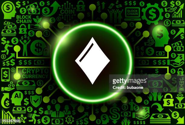 ilustraciones, imágenes clip art, dibujos animados e iconos de stock de icono de diamante tarjetas de dinero y fondo cryptocurrency - casino chips