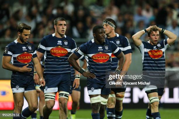 Team of Agen looks dejected during the French Top 14 match between Racing 92 and SU Agen on May 5, 2018 in Vannes, France.