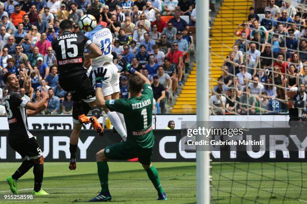 Andrea Ranocchia of FC Internazionale scores the opening goal during the serie A match between Udinese Calcio and FC Internazionale at Stadio Friuli...