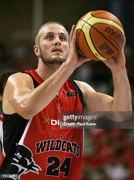 Jesse Wagstaff of the Wildcats shoots a free throw during the round 14 NBL match between the Perth Wildcats and the Wollongong Hawks at Challenge...